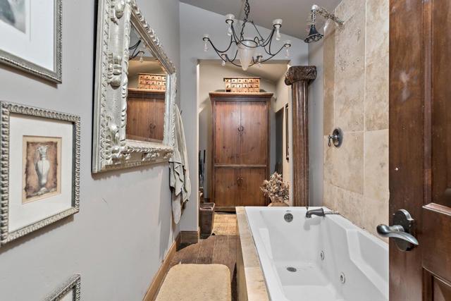 19375 Montevina Road, Los Gatos CA: https://media.crmls.org/mediaz/0d818c91-cf0d-499c-8c2e-4f11b615da97.jpg