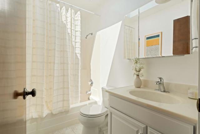 Image 15 of 27 For 545 Lisbon Street