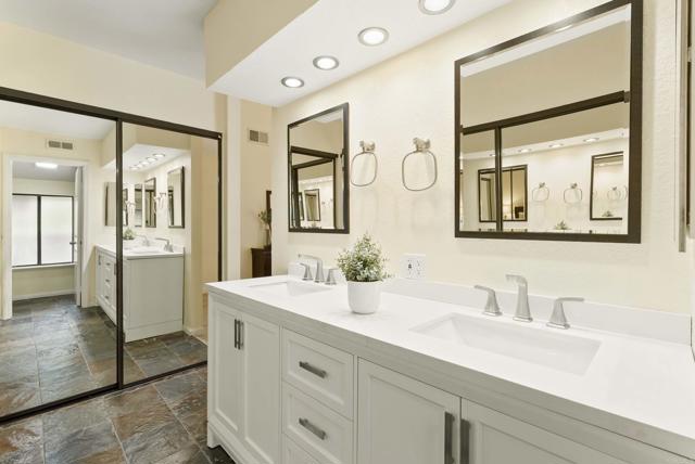 4535 Chateau Drive, San Diego CA: https://media.crmls.org/mediaz/0d81cc27-7091-4406-88e2-a821b3085be5.jpg