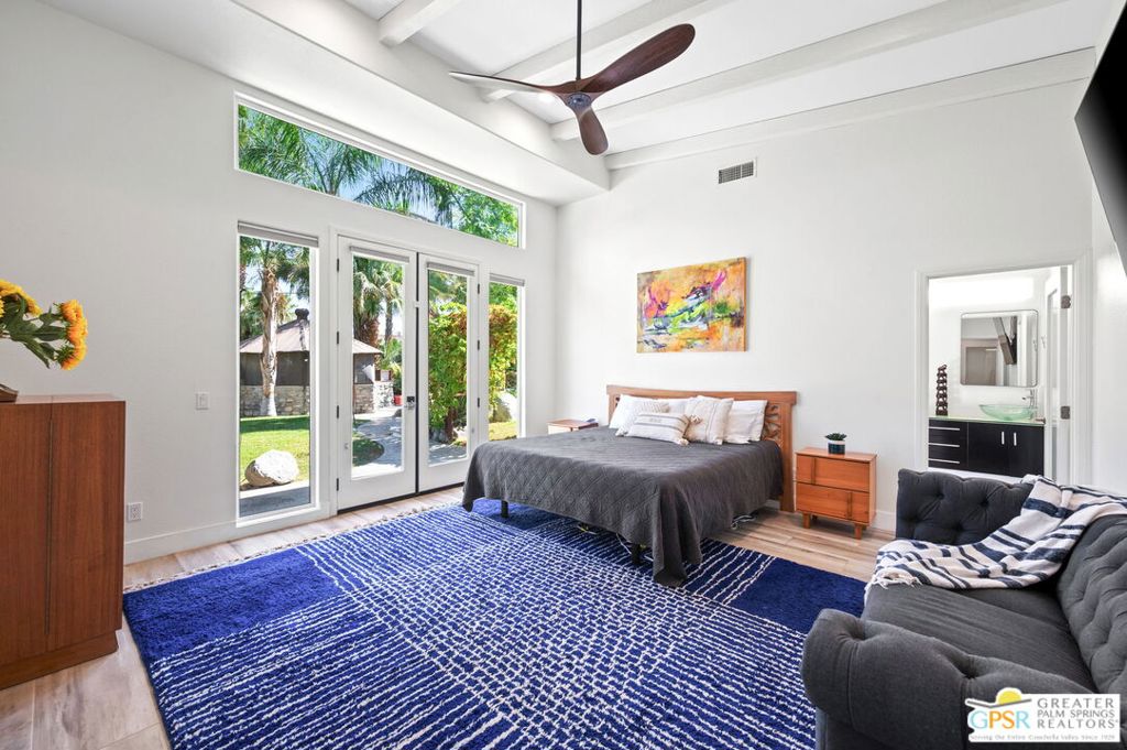 MLS #25607635PS image #24