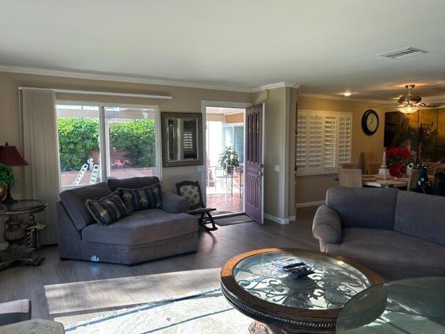73671 Half Way Drive, Palm Desert CA: https://media.crmls.org/mediaz/0d849726-75cb-42bf-8ecb-eb39ad5f9af7.jpg