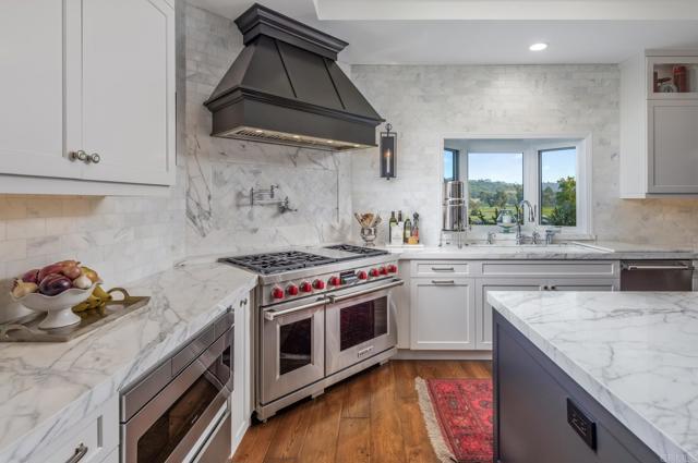 Detail Gallery Image 10 of 43 For 7389 Alicante Rd, Carlsbad,  CA 92009 - 3 Beds | 2/1 Baths