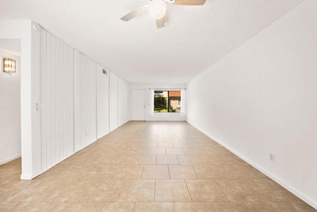 69738 Campana Court, Rancho Mirage CA: https://media.crmls.org/mediaz/0d84f6c3-e303-4be9-a4c2-dc56f19d5e13.jpg