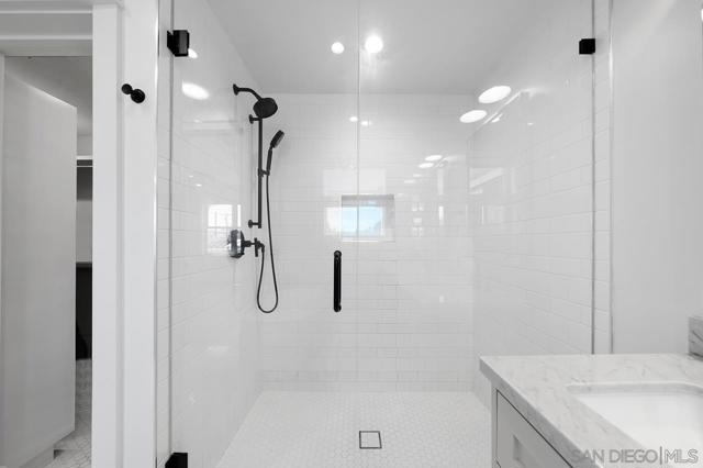 825 9th St., Coronado CA: https://media.crmls.org/mediaz/0d87d28f-214d-4760-991b-a94b1c8929a7.jpg