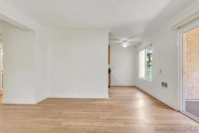 8521 Villa La Jolla Drive, La Jolla CA: https://media.crmls.org/mediaz/0d8811a5-206a-4e80-b3be-a956884d1a22.jpg