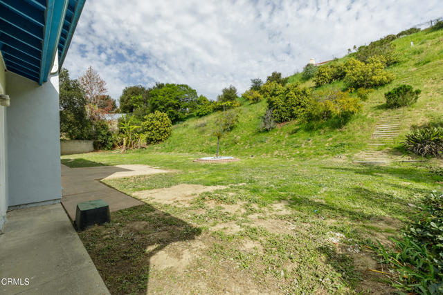 5991 Canon Court, Ventura CA: https://media.crmls.org/mediaz/0d8ada71-bc06-415f-be6b-a7bf854c9726.jpg