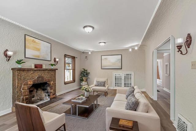 1044 Lincoln Avenue, San Jose CA: https://media.crmls.org/mediaz/0d8b5880-d1fa-4da4-8aa9-a1a20f8c8bf0.jpg