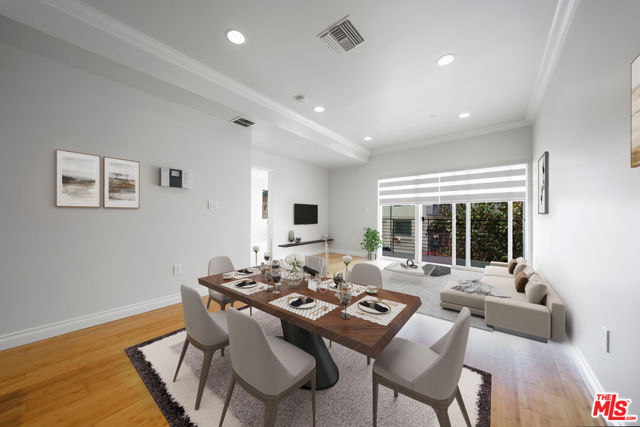 3061 W 12th Place, Los Angeles CA: https://media.crmls.org/mediaz/0d8c9be4-4662-4b3a-9909-9d801a514348.jpg