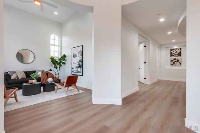 2482 San Clemente Ave, Vista CA: https://media.crmls.org/mediaz/0d8d7d13-3408-4c30-8b1c-baace94b2069.jpg