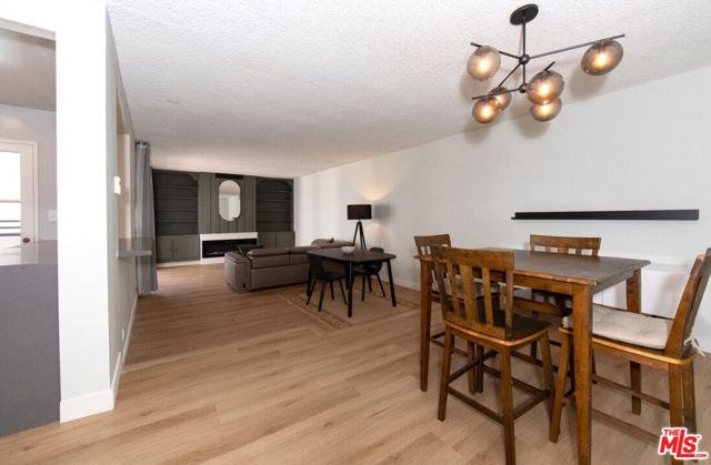 6124 Buckingham, 307 photo 2