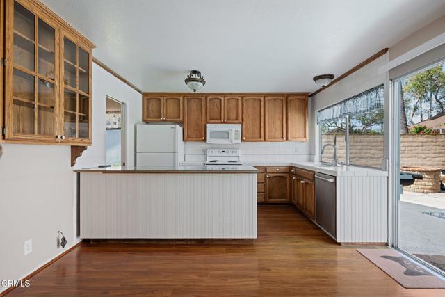 1310 Anza Court, Oxnard CA: https://media.crmls.org/mediaz/0d900cea-990c-48d9-a6eb-8bc6be343c44.jpg