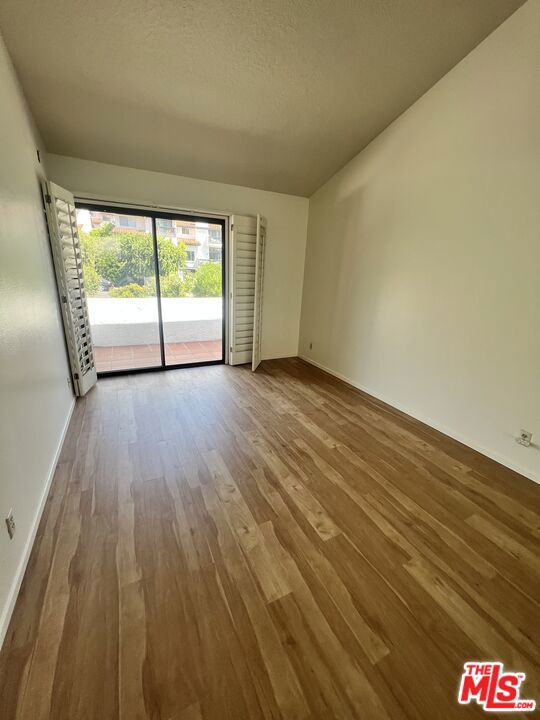 1629 Michael Lane, Pacific Palisades CA: https://media.crmls.org/mediaz/0d917232-36db-4e02-813a-b98c97073ef2.jpg