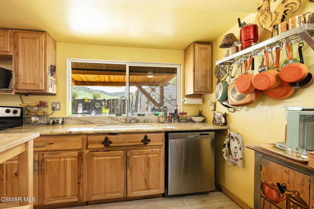 5324 Chesebro Road, Agoura Hills CA: https://media.crmls.org/mediaz/0d9269fb-7d35-43de-bda1-8e7827d4816c.jpg