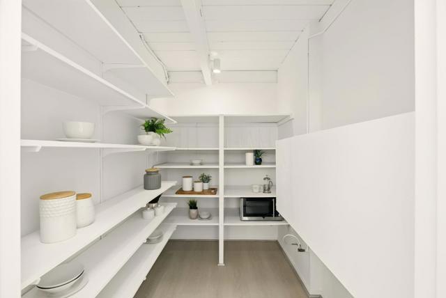 747 De Soto Drive, Palo Alto CA: https://media.crmls.org/mediaz/0d92fc29-9329-4858-9650-6e2e6bc2eb35.jpg