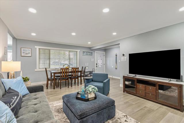 833 E Hedding Street, San Jose CA: https://media.crmls.org/mediaz/0d935d98-0a36-4649-a93f-cf9660c52bb3.jpg