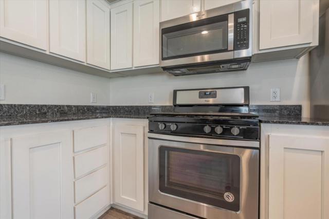 3015 E Bayshore Road, Redwood City CA: https://media.crmls.org/mediaz/0d93858f-c737-44fe-b663-8ada42e15de9.jpg
