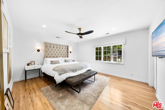 3443 Mandeville Canyon Road, Los Angeles CA: https://media.crmls.org/mediaz/0d93d96e-0542-4b86-bbc4-2d0a29a2510a.jpg