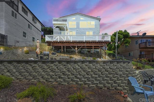 1656 Maria Avenue, Spring Valley CA: https://media.crmls.org/mediaz/0d94cd92-2ab1-437e-b087-2136b57547f7.jpg