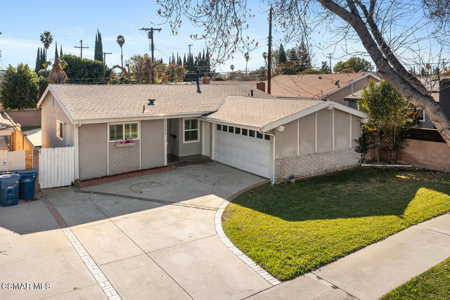 19844 Hemmingway Street, Winnetka CA: https://media.crmls.org/mediaz/0d9542d4-7005-4af6-97bc-82b6ca63aa2f.jpg