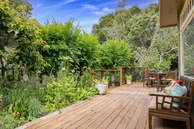 122 Strawberry Canyon Road, Royal Oaks CA: https://media.crmls.org/mediaz/0d955fa4-58b6-4895-8bcf-c881d0486268.jpg