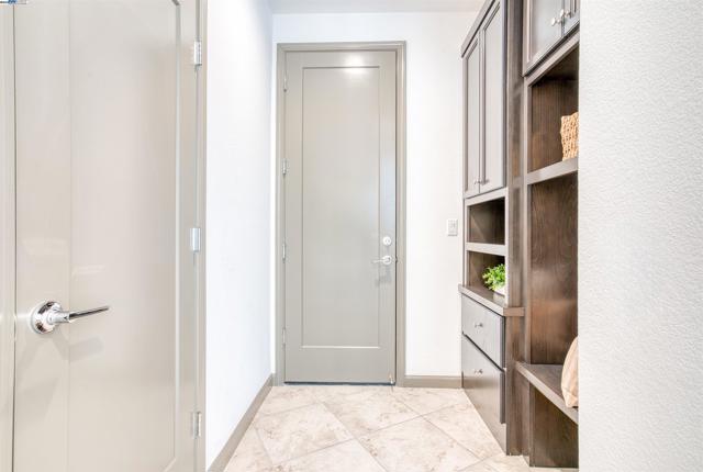 5792 Barley Rd, Dublin CA: https://media.crmls.org/mediaz/0d965f91-56da-43d9-b46c-2c95738292ef.jpg