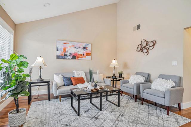 353 Meadowood Circle, San Ramon CA: https://media.crmls.org/mediaz/0d972aea-a813-46e0-881a-6834ae6ebfe7.jpg