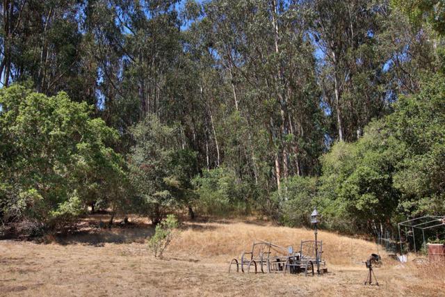 46 Valley View Road, Watsonville CA: https://media.crmls.org/mediaz/0d973d87-472d-4f6e-b9b0-74c2b0f2e51e.jpg