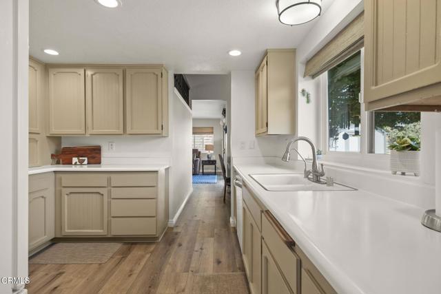 3051 Ketch Place, Oxnard CA: https://media.crmls.org/mediaz/0d97a62c-e87d-4cda-974c-ca6812e1928b.jpg