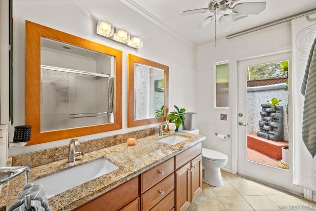 11461 Fuerte Farms Rd, El Cajon CA: https://media.crmls.org/mediaz/0d97a8c4-a67f-4d6c-9e95-1568cd49d2ba.jpg