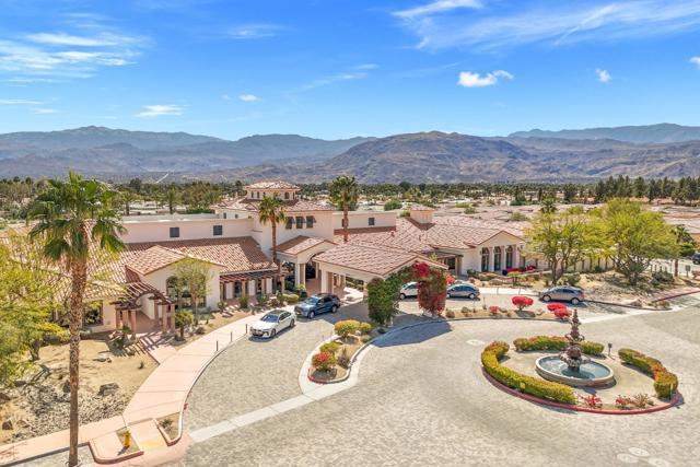 2108 Via Calderia, Palm Desert CA: https://media.crmls.org/mediaz/0d98d5b6-e4ca-416d-84c8-7495bc1a6020.jpg