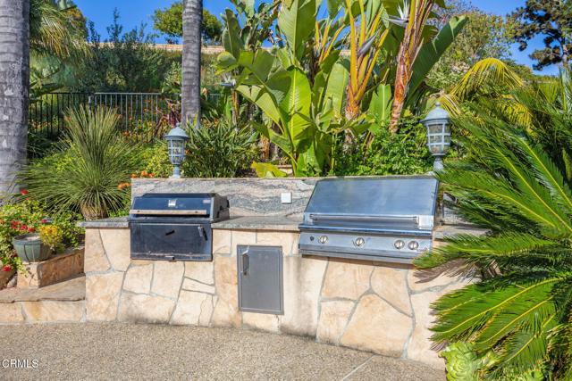 612 Via Arroyo, Ventura CA: https://media.crmls.org/mediaz/0d98ee9c-cb48-4bbb-8e97-6858962bbb68.jpg