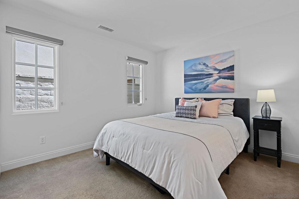 MLS #250043507SD image #27