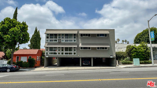 1241 North Fairfax Avenue photo 3
