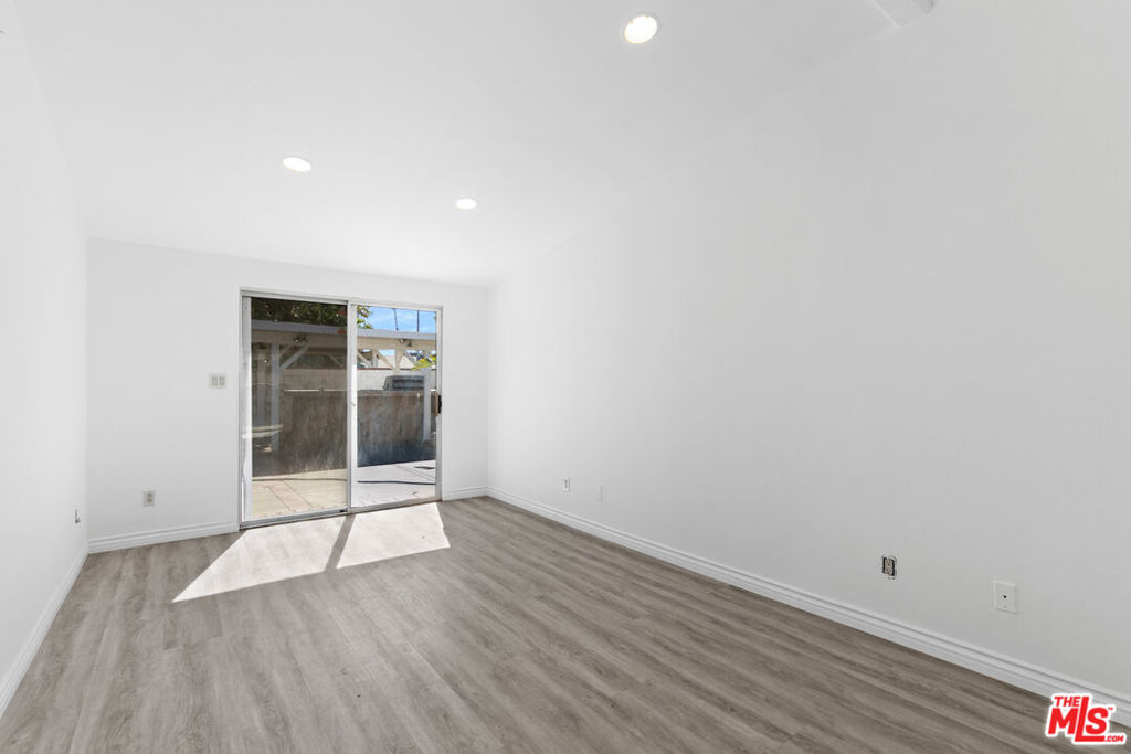 MLS #25616087 image #10