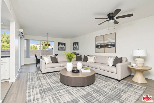 18524 Mayall Street, Northridge CA: https://media.crmls.org/mediaz/0da2fc11-a8b5-4d9d-b7d6-9df986efa659.jpg