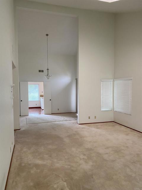Detail Gallery Image 10 of 21 For 11668 Corte Morita, San Diego,  CA 92128 - 3 Beds | 2 Baths