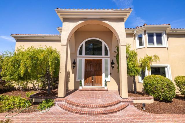 75 Eugenia Way, Hillsborough CA: https://media.crmls.org/mediaz/0da514e8-124d-4918-aa94-96dfb7a4157b.jpg