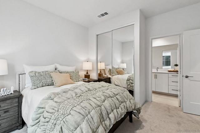 2581 Broom Ln, Carlsbad CA: https://media.crmls.org/mediaz/0da6eda2-8770-4fcb-9c74-97e9bc6c9a58.jpg