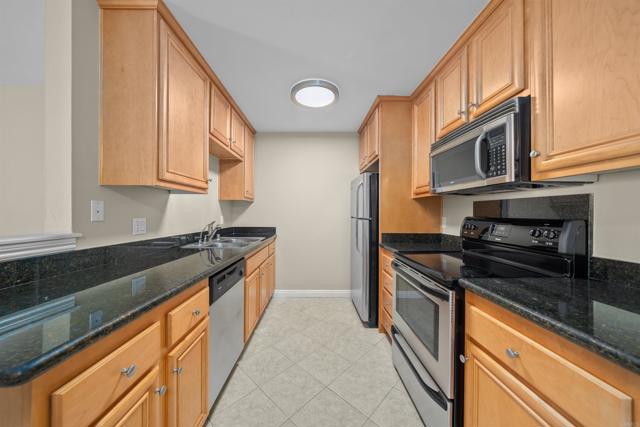 Image 8 of 24 For 9959 Erma Rd  104