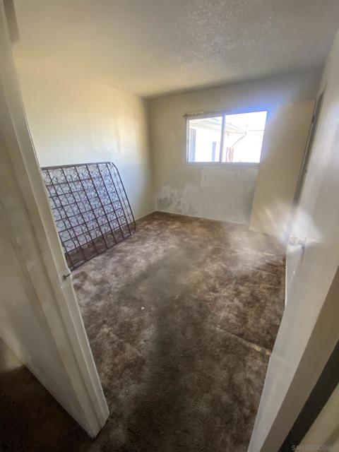 4970 Mable Way, San Diego CA: https://media.crmls.org/mediaz/0da86b57-d59b-4e2e-ac73-415bf7c88a14.jpg