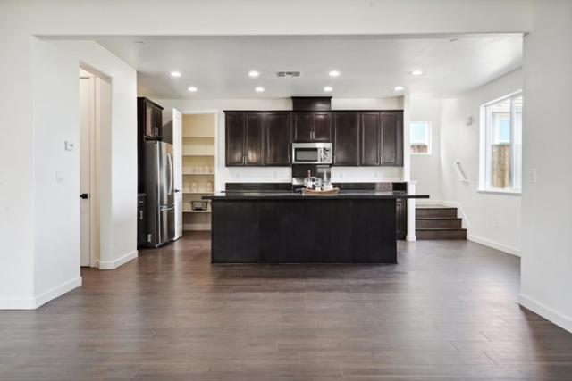 185 Tanoak Street, Hollister CA: https://media.crmls.org/mediaz/0da87e6f-737f-4dd2-a73c-318c8d44ce46.jpg