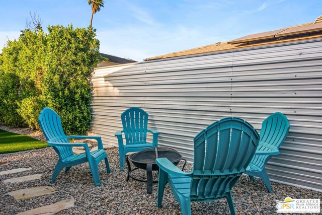 3784 E Calle San Raphael, Palm Springs CA: https://media.crmls.org/mediaz/0da88f8f-c8bc-498e-860d-5b6cac6bb884.jpg