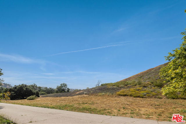 0 E Blythedale Road, Agoura Hills CA: https://media.crmls.org/mediaz/0da891d9-0357-4e88-b037-292b84cec3b4.jpg
