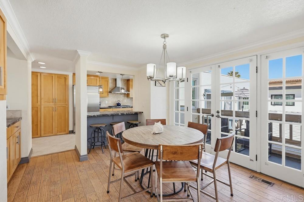 728 Jamaica Court - photo 20