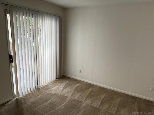 7248 Camino Degrazia, San Diego CA: https://media.crmls.org/mediaz/0dab3849-bc50-4e7e-9e42-f18112e8e99d.jpg