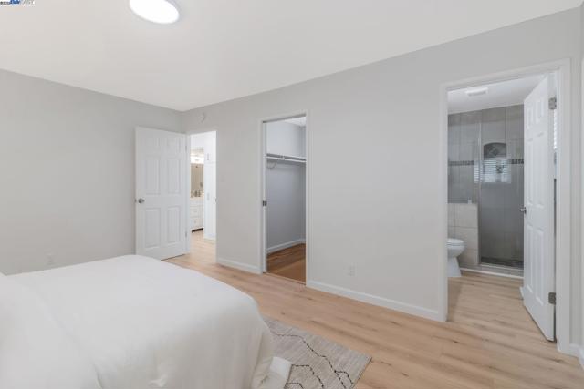 6919 Wilson Way, El Cerrito CA: https://media.crmls.org/mediaz/0dab9112-39fa-4cbf-9d42-fba32c05d1c0.jpg