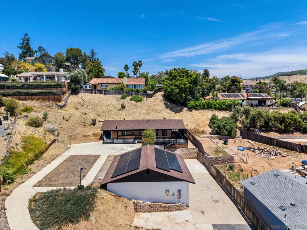 9209 Adlai