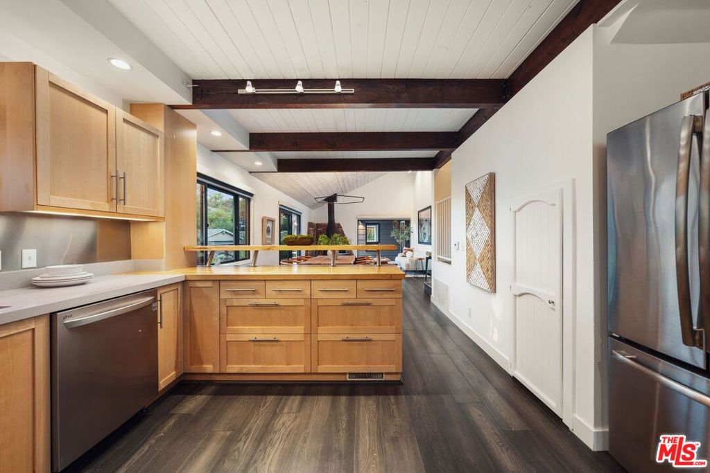 MLS #25607185 image #31