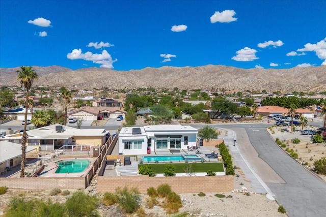 Image 4 of 41 For 11635 Upland Way