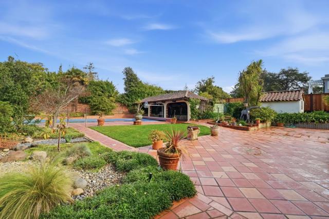 730 Hillsborough Boulevard, Hillsborough CA: https://media.crmls.org/mediaz/0daf534a-e216-418b-aa48-3b008fae2b8a.jpg